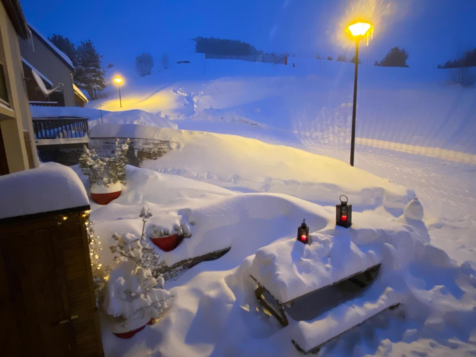 Chalet Aster Lägenhet Germ Exteriör bild